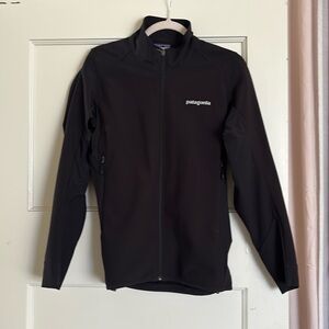 Patagonia soft shell jacket with polartec fleece inside